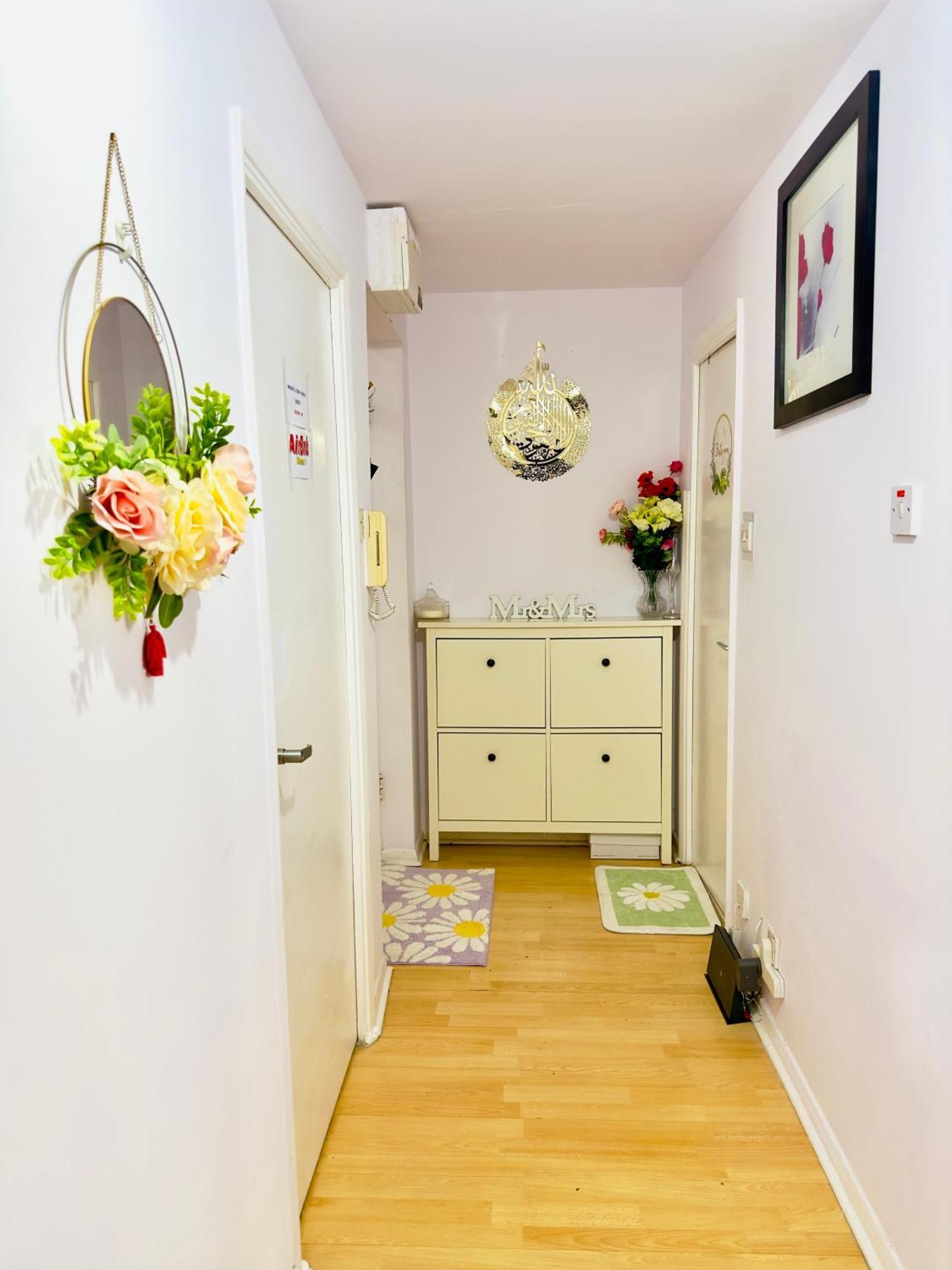 Sweet Home In Heart Of Barking Barking  Exterior photo